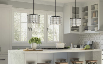 Quoizel Medium Pendants