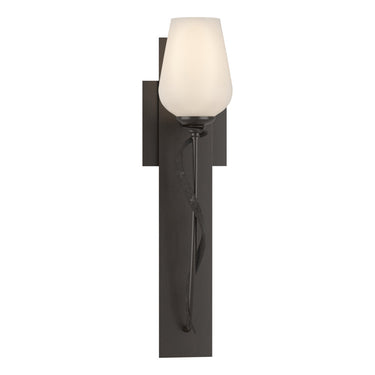 203030 Hubbardton Forge Flora Sconce 11