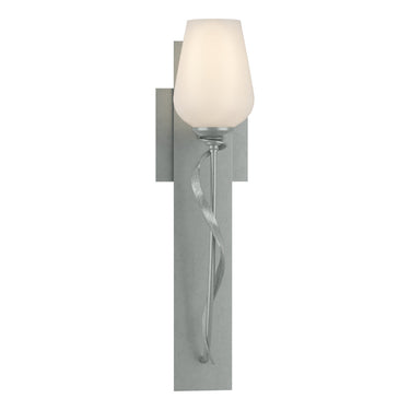 203030 Hubbardton Forge Flora Sconce 7