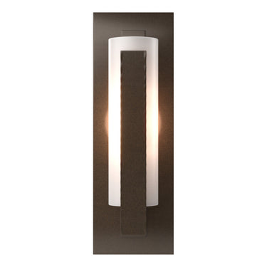 217185 Hubbardton Forge Vertical Bar Sconce 1