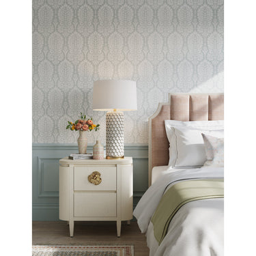 Currey & Company 6000-0067 Calla Lily Table Lamp in Cream/Antique Brass 4