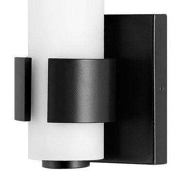 Hinkley Aiden Medium LED Sconce Alternative Image 2
