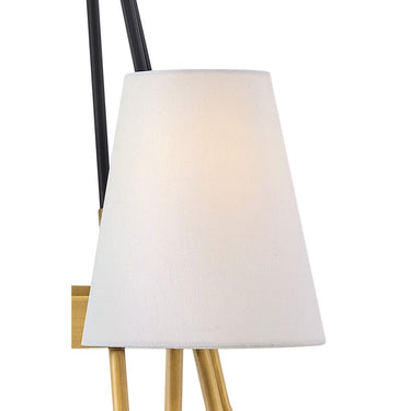 Hinkley Aston Medium Six Light Linear Chandelier Alternative Image 2