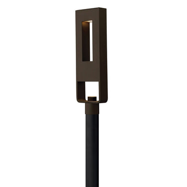 Hinkley Atlantis LED Outdoor Large Post Mount Lantern 