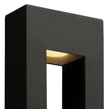 Hinkley Atlantis LED Outdoor Large Wall Mount Lantern - HL1649 Alternative Image 4