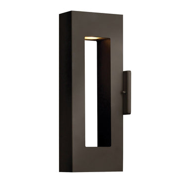 Hinkley Atlantis LED Outdoor Medium Wall Mount Lantern - HL1640 