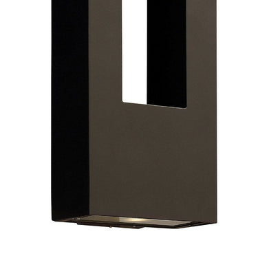 Hinkley Atlantis Outdoor Large Wall Mount Lantern Alternative Image 3