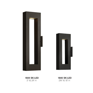Hinkley Atlantis Outdoor Large Wall Mount Lantern in Satin Black Finish Alternative Image 3