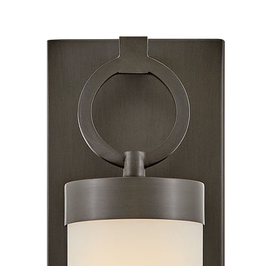 Hinkley Baylor Medium LED Vanity Wall Sconce Alternative Image 4