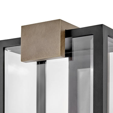 Hinkley Bergen Outdoor Large Wall Mount Lantern Alternative Image 1