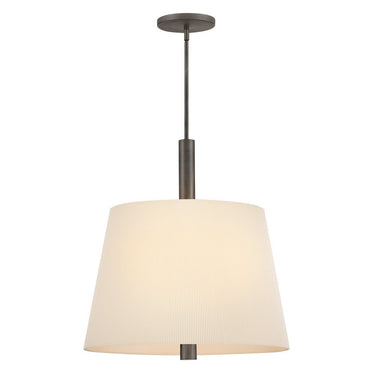 Hinkley Clive Medium Tapered Chandelier Alternative Image 5