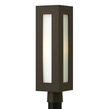 Hinkley Dorian Outdoor Medium Post Mount Lantern Alternative Image 1