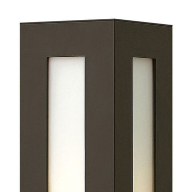 Hinkley Dorian Outdoor Medium Post Mount Lantern Alternative Image 2
