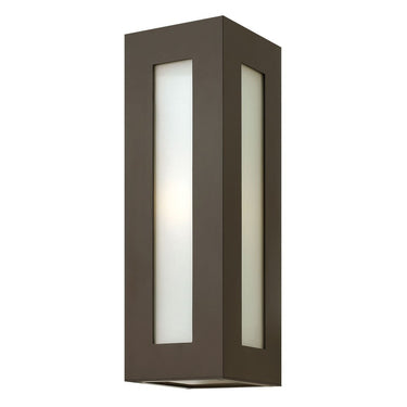 Hinkley Dorian Outdoor Medium Wall Mount Lantern 