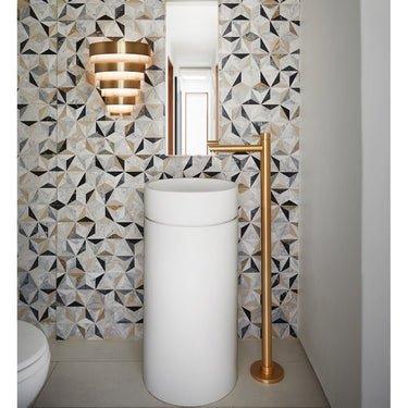 Hinkley Echelon Medium LED Sconce Alternative Image 5