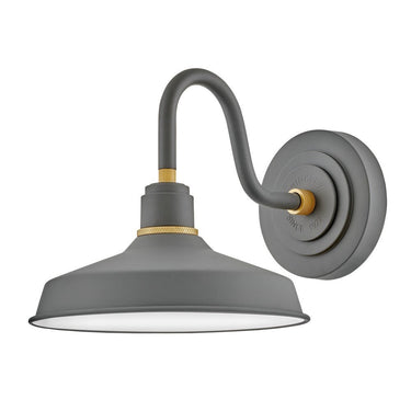 Hinkley Foundry Alternative Image 9.5" Classic Outdoor Small Wall Mount Barn Light Alternative Image 2
