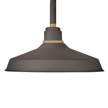 Hinkley Foundry Classic Outdoor Large Wall Mount Barn Light Alternative Image 1