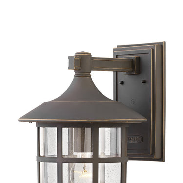 Hinkley Freeport Coastal Elements Outdoor Medium Wall Mount Lantern Alternative Image 1