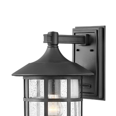 Hinkley Freeport Coastal Elements Outdoor Medium Wall Mount Lantern Alternative Image 6