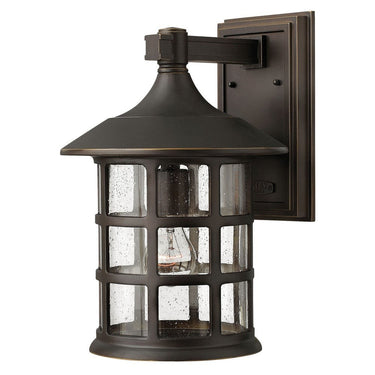 Hinkley Freeport Outdoor Medium Wall Mount Lantern Alternative Image 4
