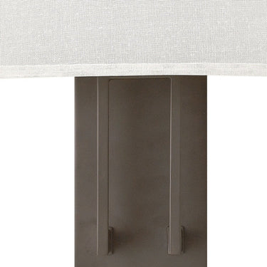 Hinkley Hampton Medium Two Light Sconce Alternative Image 3