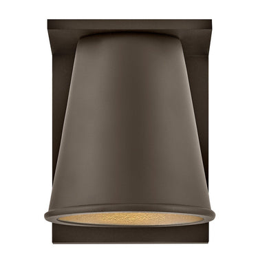 Hinkley Hans LED Outdoor Extra Small Wall Mount Lantern Alternative Image 4