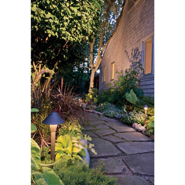 Hinkley Hardy Island Path Light Alternative Image 12V LED Large Classic Path Light Alternative Image 6