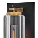 Hinkley Lourde LED Outdoor Medium Wall Mount Lantern Alternative Image 3