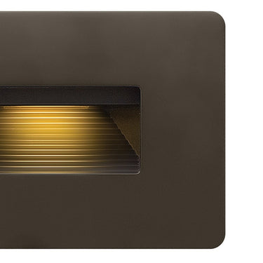 Hinkley Luna LED Alternative Image 2700K Step Light Alternative Image 12v Horizontal Alternative Image 1