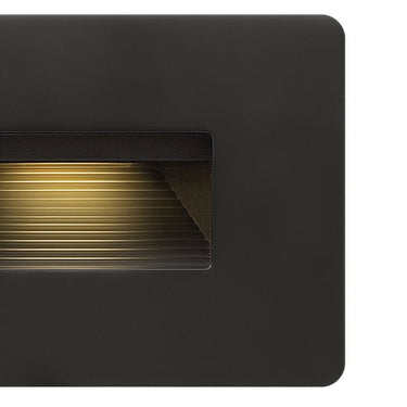 Hinkley Luna LED Alternative Image 2700K Step Light Alternative Image 12v Horizontal Alternative Image 3