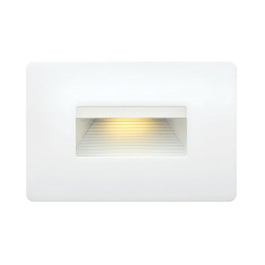 Hinkley Luna LED Alternative Image 3000K Step Light Alternative Image 120v Horizontal Alternative Image 5