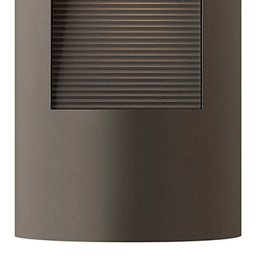 Hinkley Luna LED Outdoor Medium Wall Mount Lantern - HL1660 Alternative Image 4