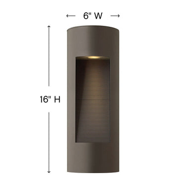 Hinkley Luna Outdoor Medium Wall Mount Lantern - HL1660 Alternative Image 1