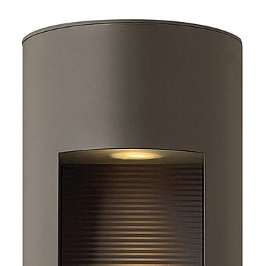 Hinkley Luna Outdoor Medium Wall Mount Lantern - HL1660 Alternative Image 2