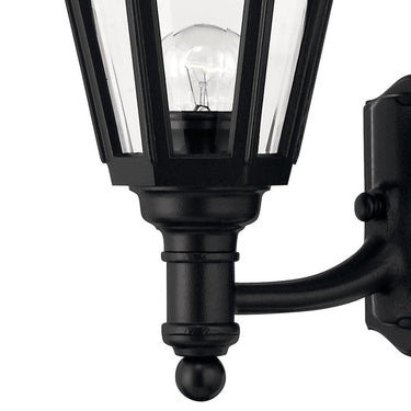 Hinkley Manor House Outdoor Medium Wall Mount Lantern Alternative Image 1