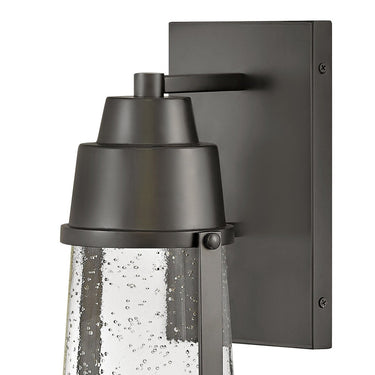 Hinkley Miles Outdoor Medium Wall Mount Lantern Alternative Image 3