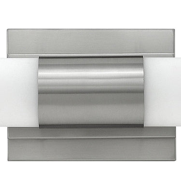 Hinkley Portia Medium LED Vanity Wall Sconce Alternative Image 3