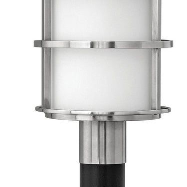 Hinkley Saturn Outdoor Large Post Mount Lantern Alternative Image 2