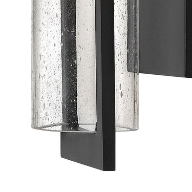 Hinkley Shelter LED Outdoor Small Wall Mount Lantern Alternative Image 2