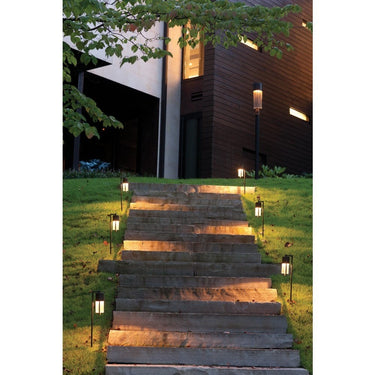 Hinkley Shelter LED Path Light Alternative Image 9