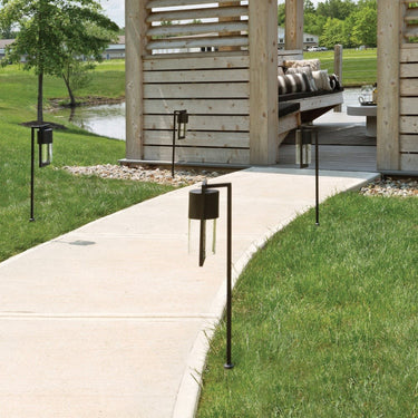Hinkley Shelter LED Path Light Alternative Image 11
