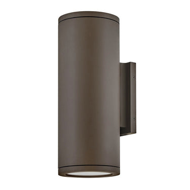 Hinkley Silo LED Outdoor Medium Up/Down Wall Mount Lantern Alternative Image 1