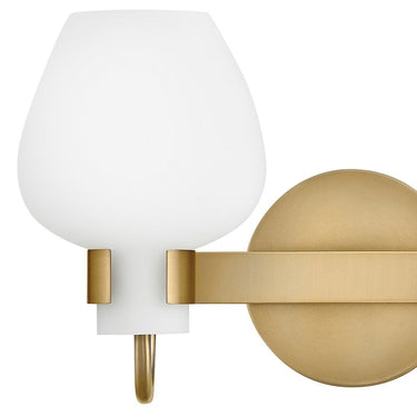 Hinkley Sylvie Small Vanity Wall Sconce Alternative Image 11