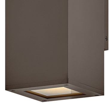 Hinkley Tetra LED Outdoor Small Wall Mount Lantern Up/Down Alternative Image 2
