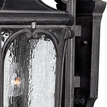 Hinkley Trafalgar Outdoor Large Wall Mount Lantern Alternative Image 2