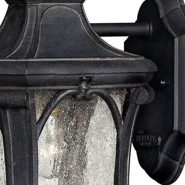 Hinkley Trafalgar Outdoor Small Wall Mount Lantern Alternative Image 2