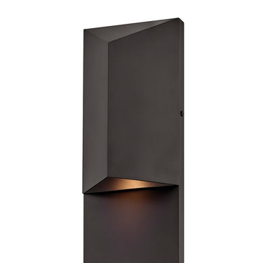 Hinkley Treva LED Outdoor Large Wall Mount Lantern Alternative Image 2