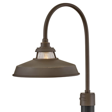 Hinkley Troyer Outdoor Medium Post Mount Lantern Alternative Image 16