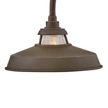Hinkley Troyer Outdoor Medium Post Mount Lantern Alternative Image 17