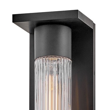Hinkley Voight Outdoor Medium Wall Mount Lantern Alternative Image 2